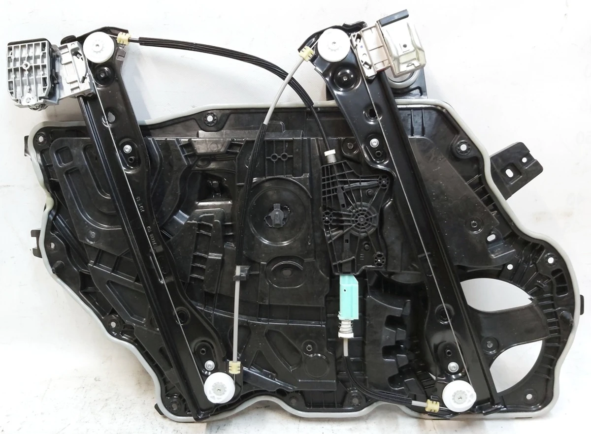 6 Window Regulator Mechanism - Front Door - Right Hand assembly Tesla Model Y 1526801-00-E