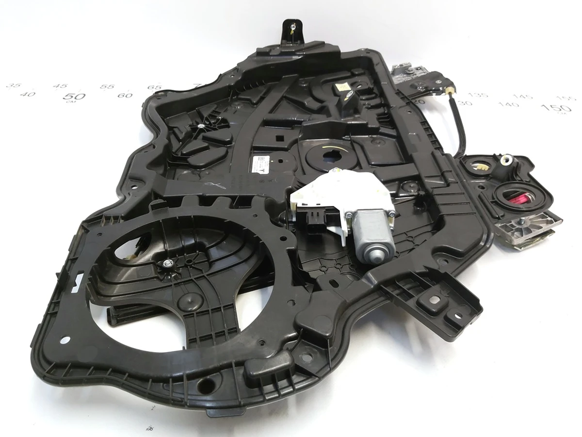 2 Склопідйомник передній лівий з моторчиком і механізмом підйому в зборі Tesla Model Y 1526804-00-C, 1526800-00-F