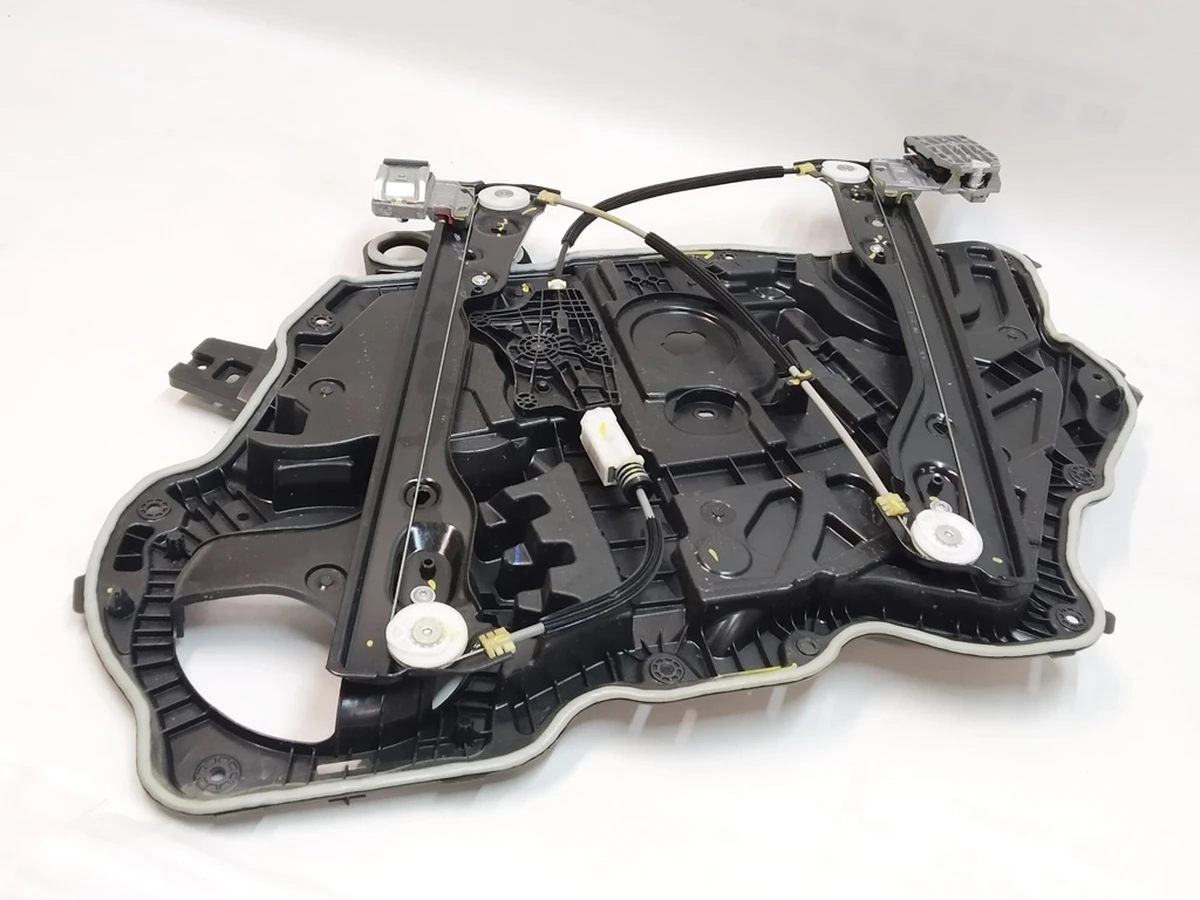 6 Assembly LH Front Door Base Module with Window regulator mechanism - Front door - Left hand Tesla Model Y 1526804-00-C, 1526800-00-F