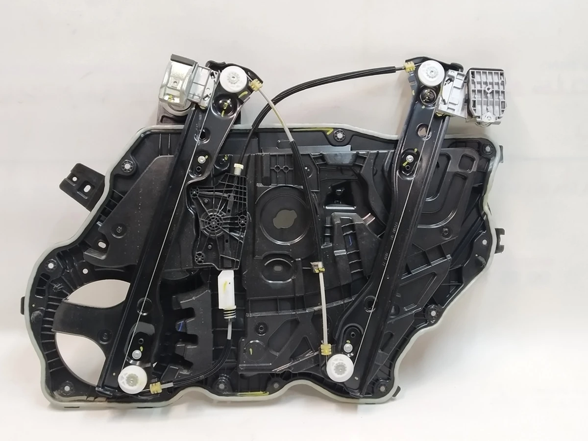 6 Assembly LH Front Door Base Module with Window regulator mechanism - Front door - Left hand Tesla Model Y 1526804-00-C, 1526800-00-F