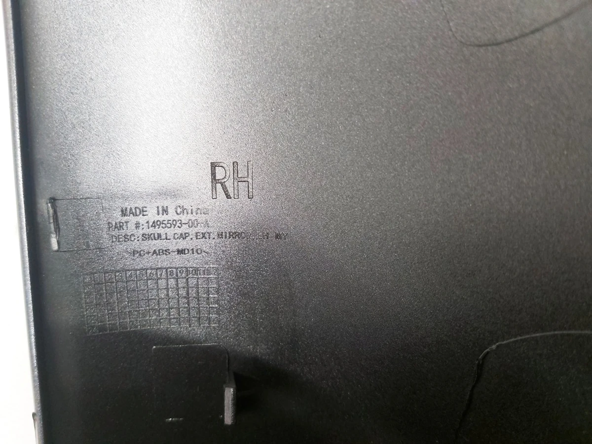 3 SKULL CAP, EXT.MIRROR, RH GRAY Tesla model Y 1495594-12-A