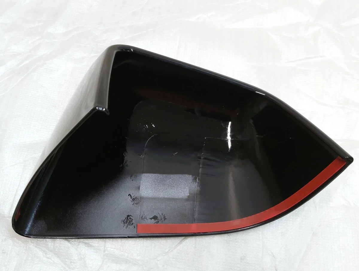 4 Накладка дзеркала зовнішнього правого на шкаралупу LIGHT BLACK Tesla model Y 1495594-00-A