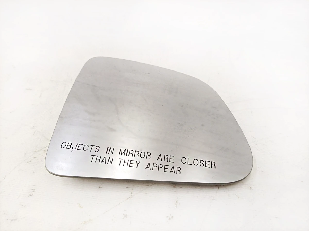 Дзеркальний елемент дзеркала зовнішнього правого 2529.3018 без затемнення Tesla model Y 1615883-00-A