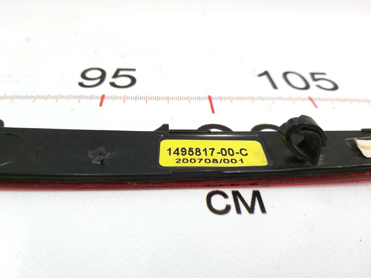 6 Відбивач заднього бампера лівий пасивний NA з пошкодженням Tesla Model Y 1495817-00-B