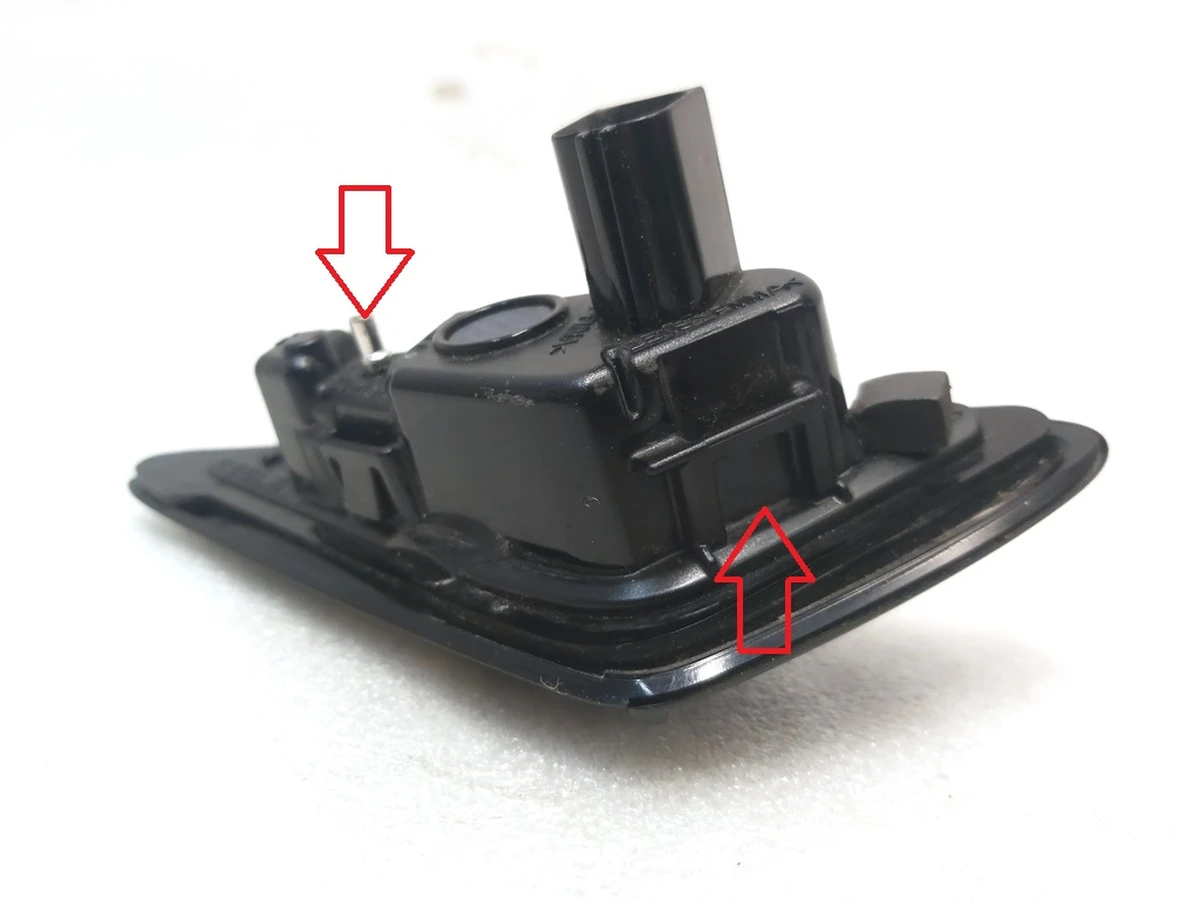 LAMP ASY, SIDE REPEATER CAMERA (LH) BLACK with damage Tesla model 3, model Y 1125106-50-G