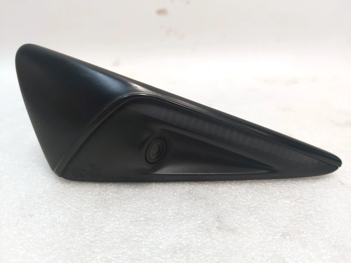 LAMP ASY, SIDE REPEATER CAMERA (LH) BLACK with damage Tesla model 3, model Y 1125106-50-G