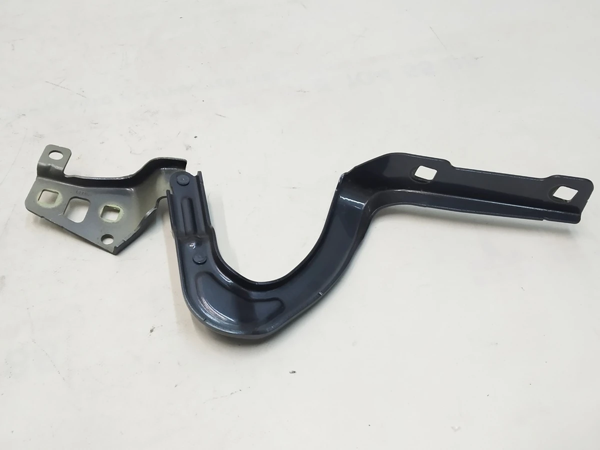 2 Петля крепления капота левая Tesla Model Y 1496267-00-C