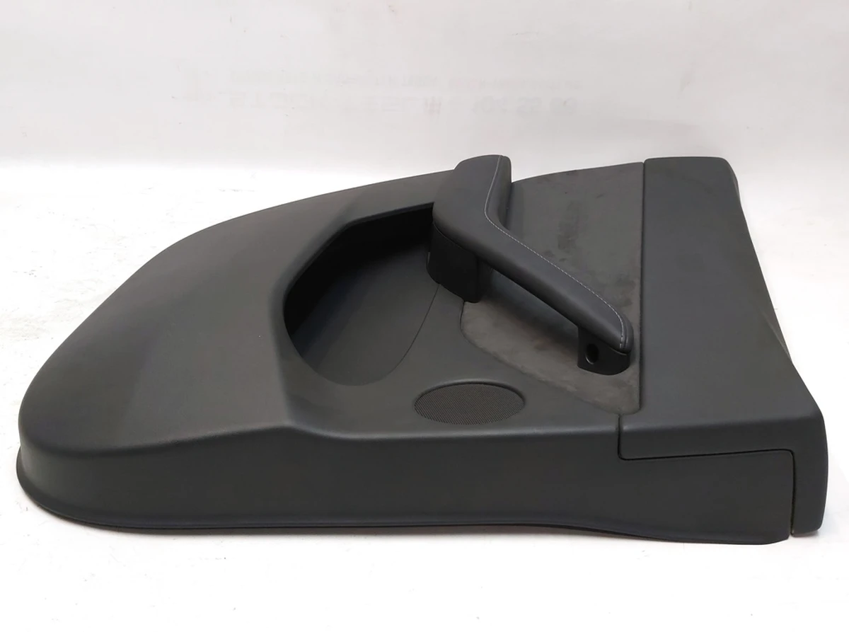 1 DOOR TRIM ASY, RR LH, LHD PREM BLACK Tesla Model Y 1497296-91-C