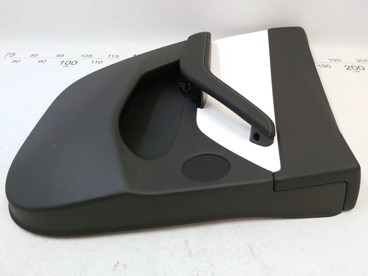 1 Карта двери задней левой в сборе PREM WHITE Tesla Model Y 1497296-92-B