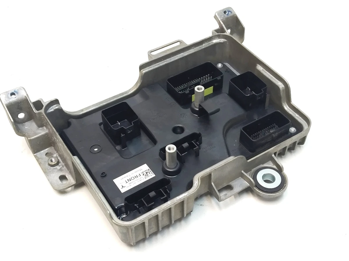 3 Боді контролер передній у зборі з радіатором охолодження REV02 Tesla Model Y 1497317-00-F