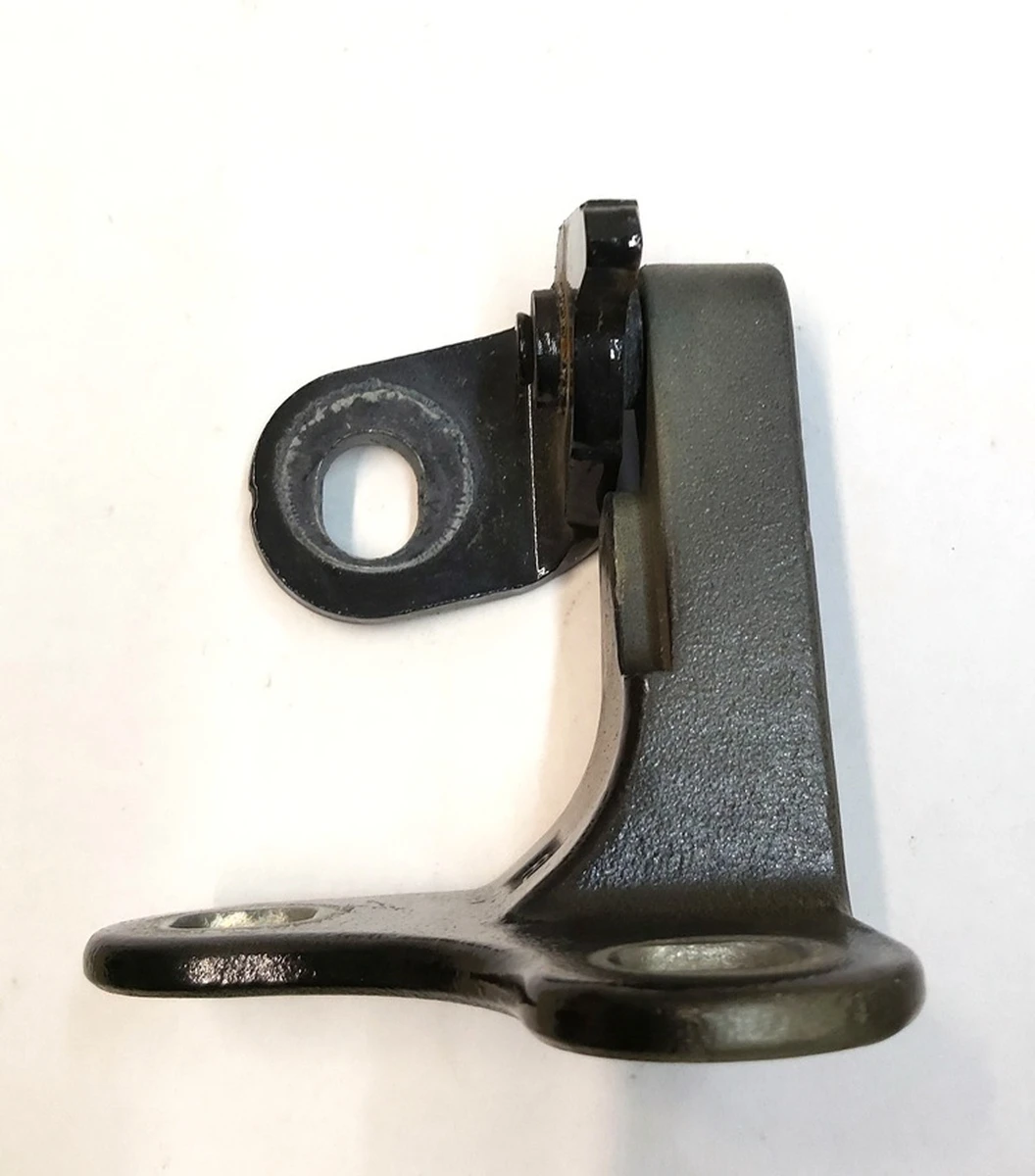 1 Front hinge LH PBSB Tesla Model Y 1497492-00-E
