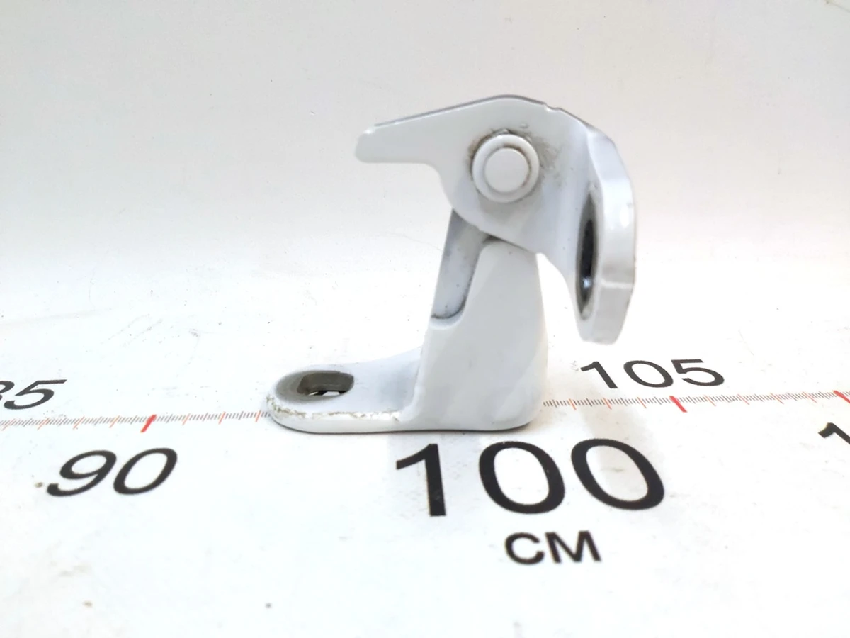 2 Door hinge rear right lower PPSW Tesla Model Y 1497499-00-B