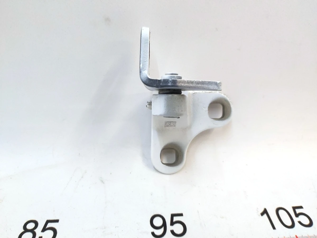 2 Door hinge rear right lower PPSW Tesla Model Y 1497499-00-B