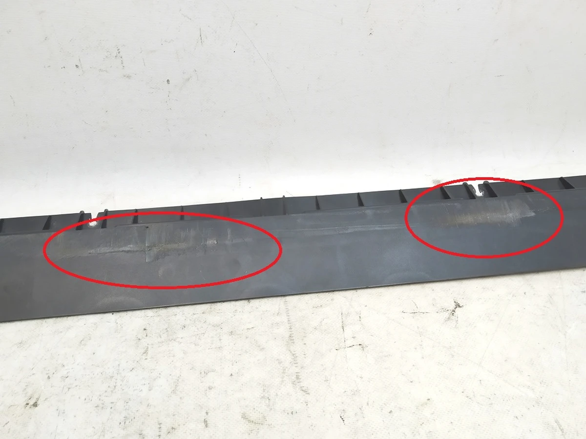 3 Кронштейн накладки порога лівої рокерної панелі (пошкодження) Tesla model Y 1497741-00-B