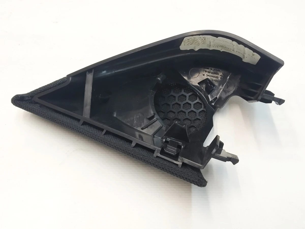 15 Накладка декоративная под динамик двери передней правой Tesla Model Y 1498205-88-B