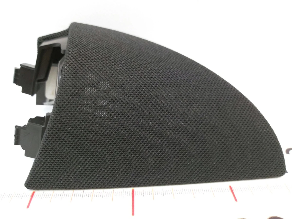 DOOR TRIM TWEETER - FRONT - RIGHT HAND with damage to the Tesla Model Y 1498205-88-B