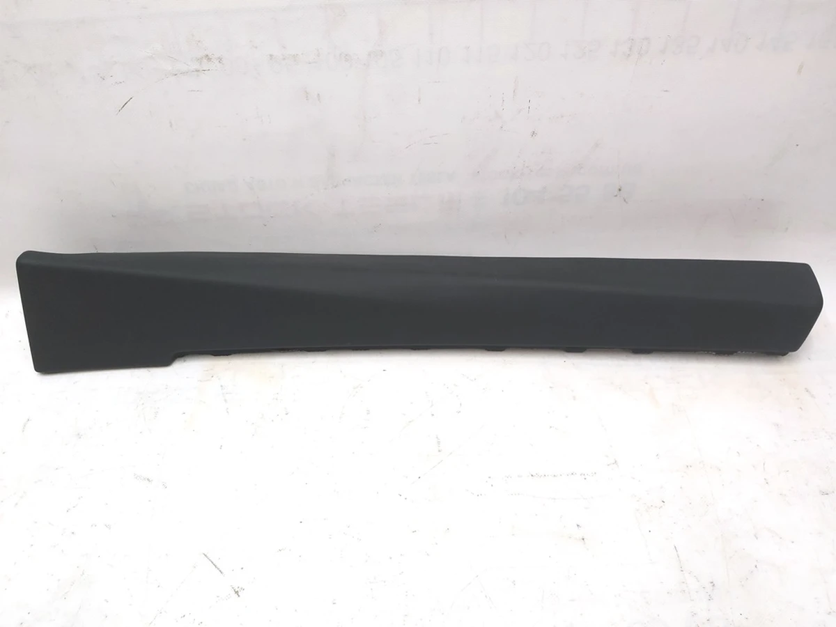 11 Накладка внутрішня верхня карти дверей передньої правої PREM BLACK Tesla model Y 1497295