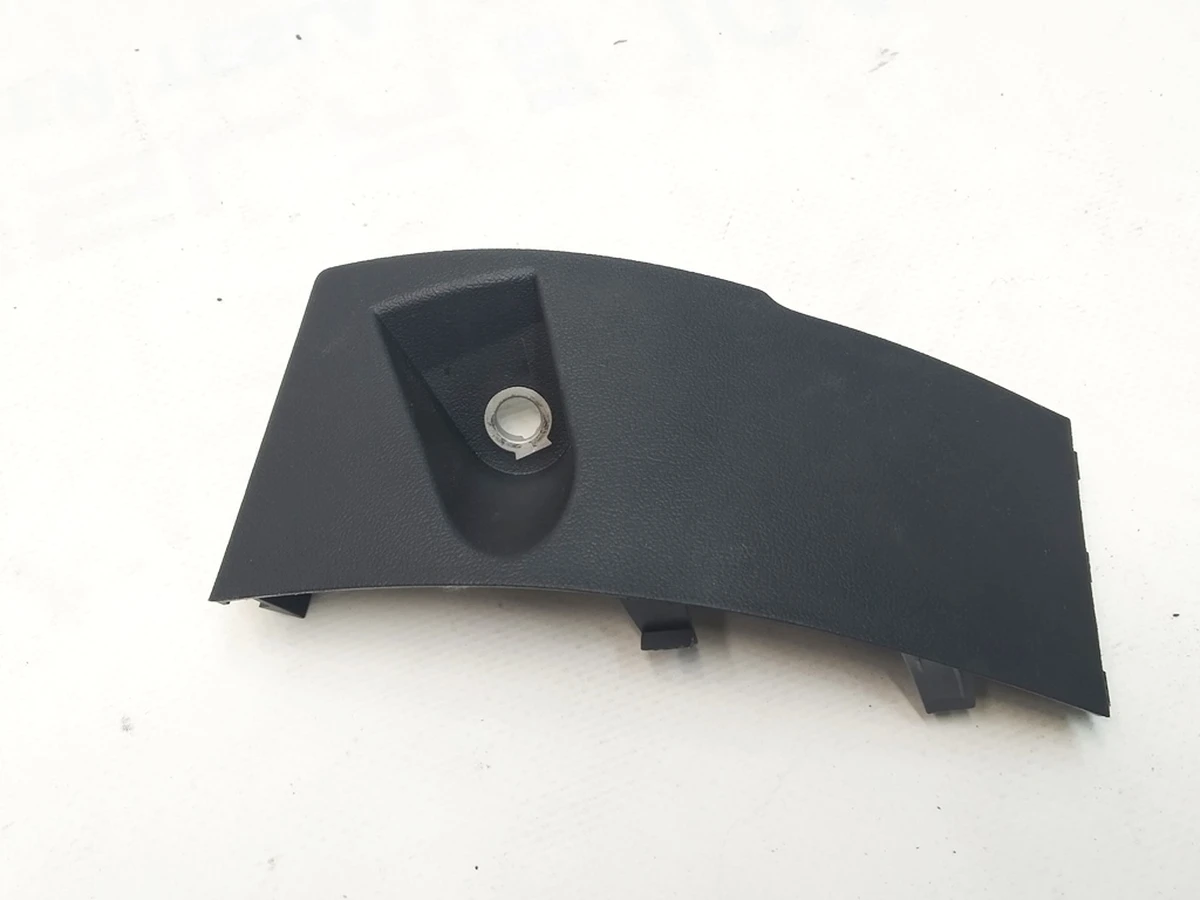 10 Кришка блоку перемикачів дверей задніх правих Tesla Model Y 1498433-00-A.