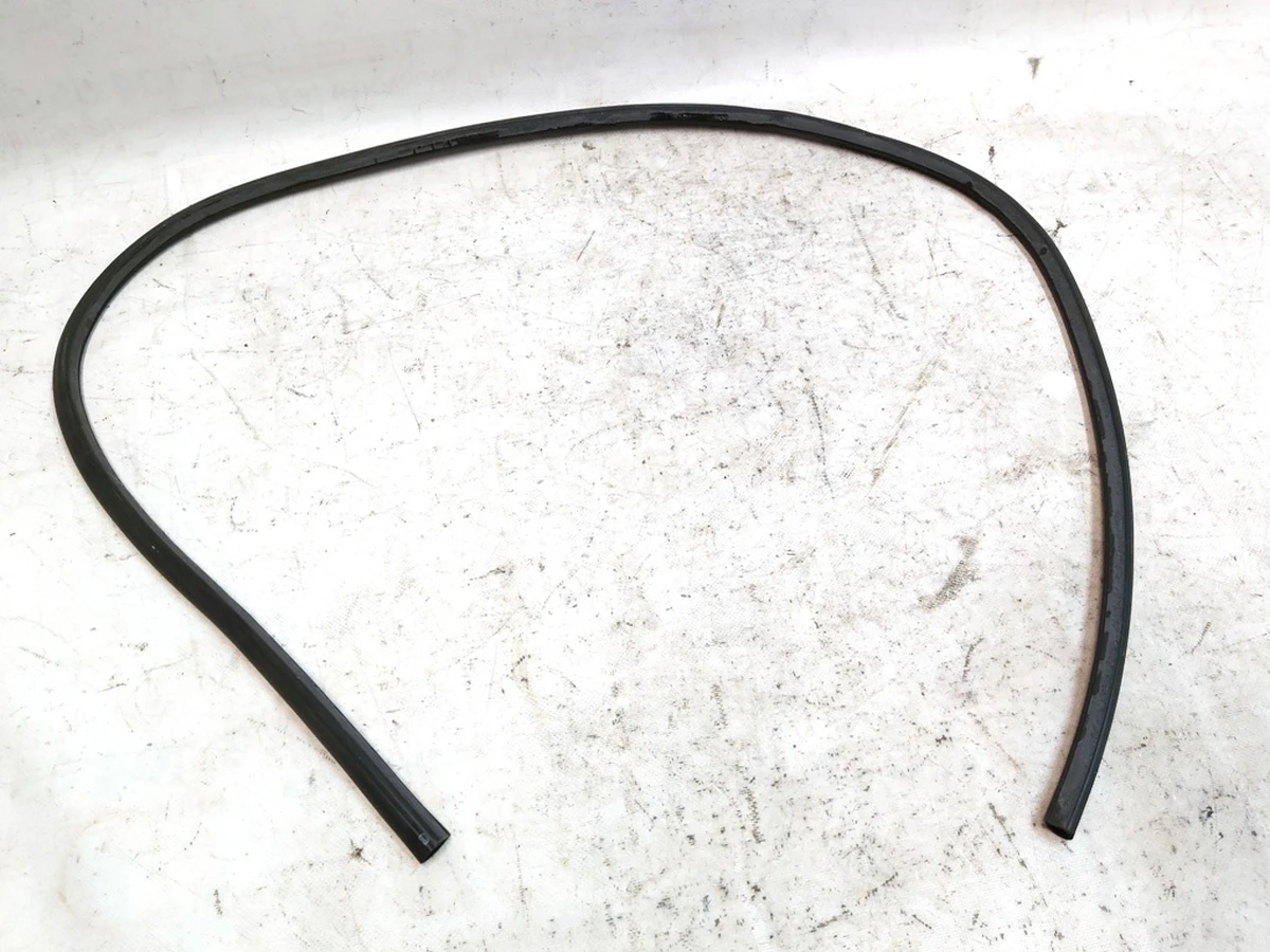 3 SECONDARY SEAL, REAR DOOR, RH, Tesla model Y 1500061-00-A