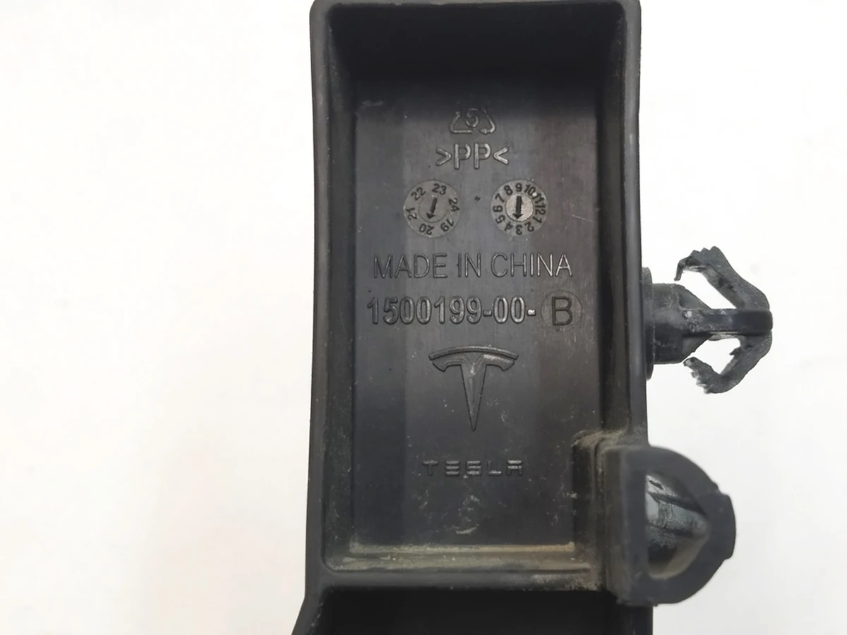 1 Underhood AWD wiring harness bracket Tesla model Y 1489058-10-E