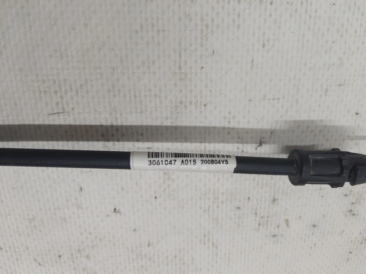 Electric bonnet lock drive for opening and closing with cable assembly Tesla model 3 model Y 1500398-00-D