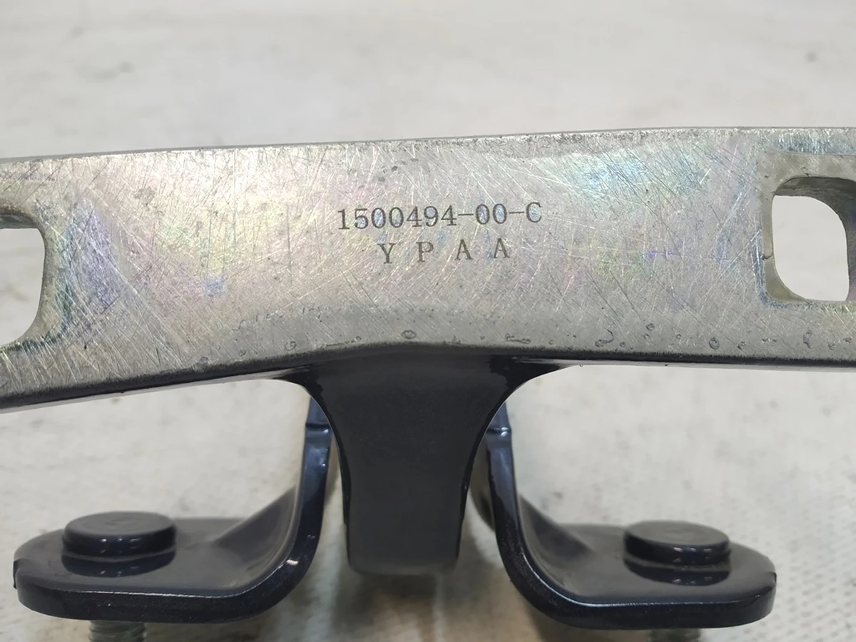 1 LIFTGATE HINGE ASSEMBLY LEFT HAND PMNG Tesla model Y 1500494-00-A