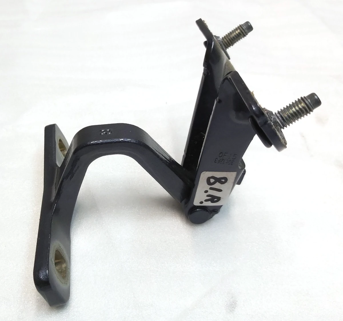 2 Петля крепления крышки багажника (ляды) правая PMNG Tesla model Y 1500495-00-A