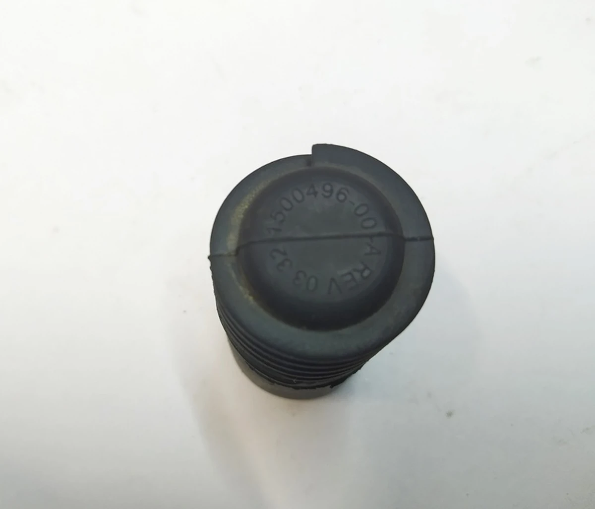 7 Liftgate bump stop REV03 Tesla Model Y 1500496-00-B