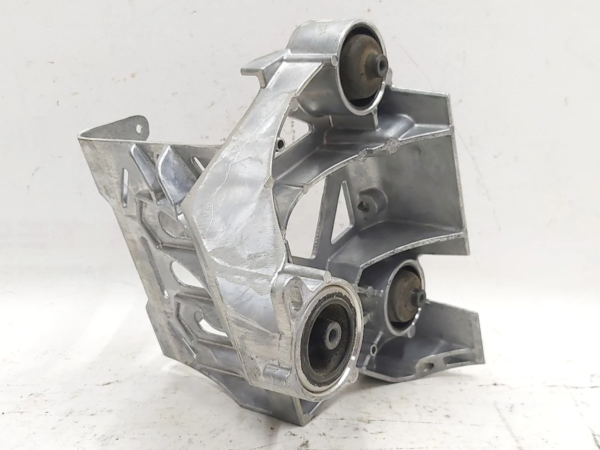 2 Кронштейн крепления АКБ в сборе AWD RWD Tesla Model 3, Model Y 1119120-00-D