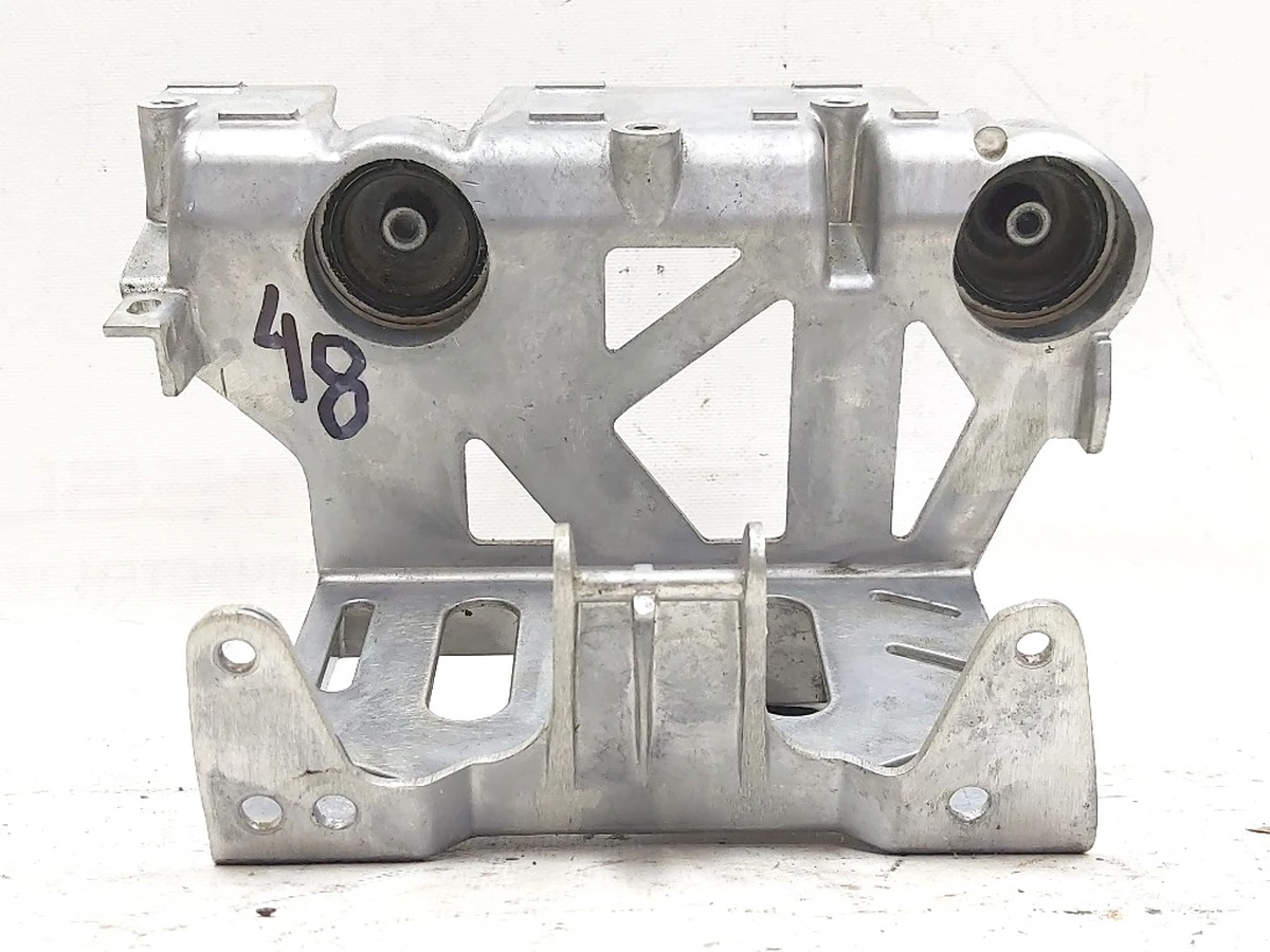 2 Кронштейн крепления АКБ в сборе AWD RWD Tesla Model 3, Model Y 1119120-00-D