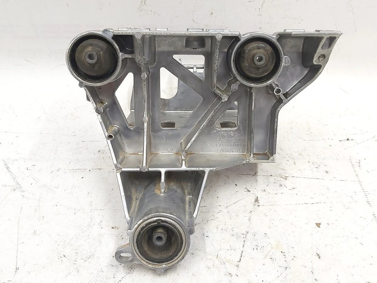 2 Кронштейн кріплення АКБ в зборі AWD RWD Tesla Model 3, Model Y 1119120-00-D