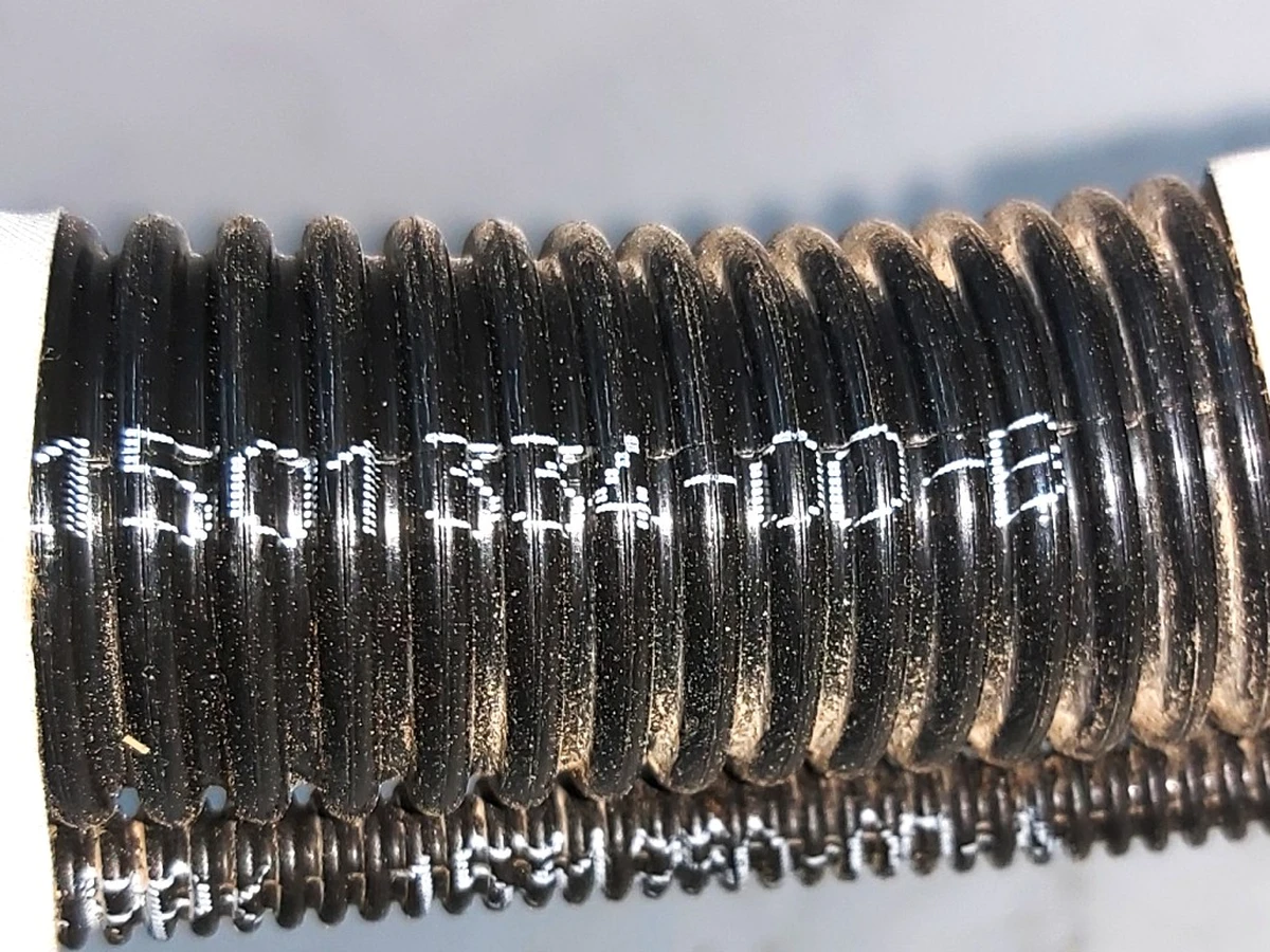 9 Патрубок системи охолодження основної батареї Tesla Model 3, Model Y 1501334-00-D