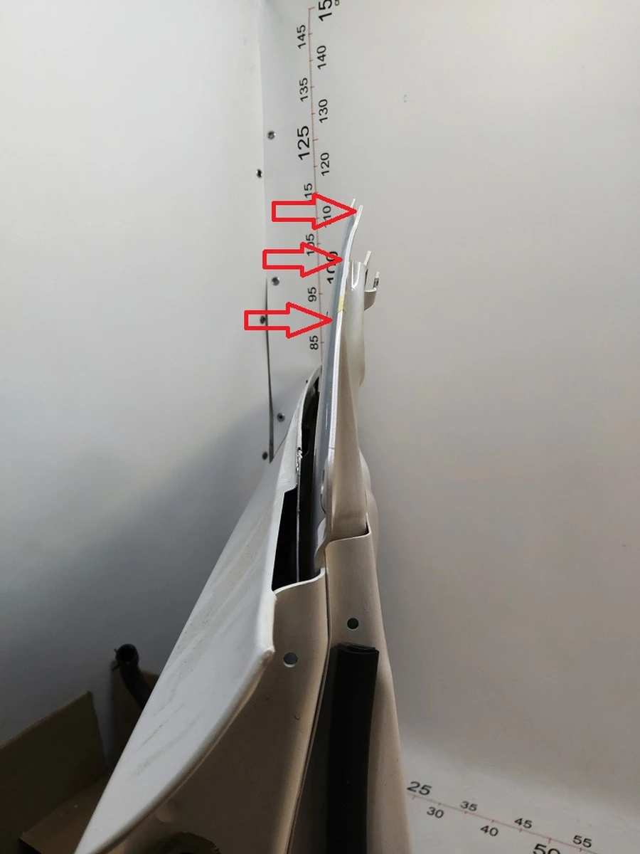 Двері передні права (метал) PPSW з ущільнювачем Tesla Model Y 1501462-11-A