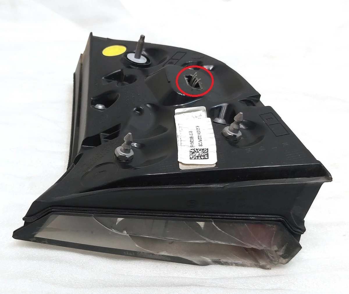 3 LAMP ASY, LIFTGATE LH GLOBAL 4 pin Tesla Model 3, Model Y 1502088-00-B