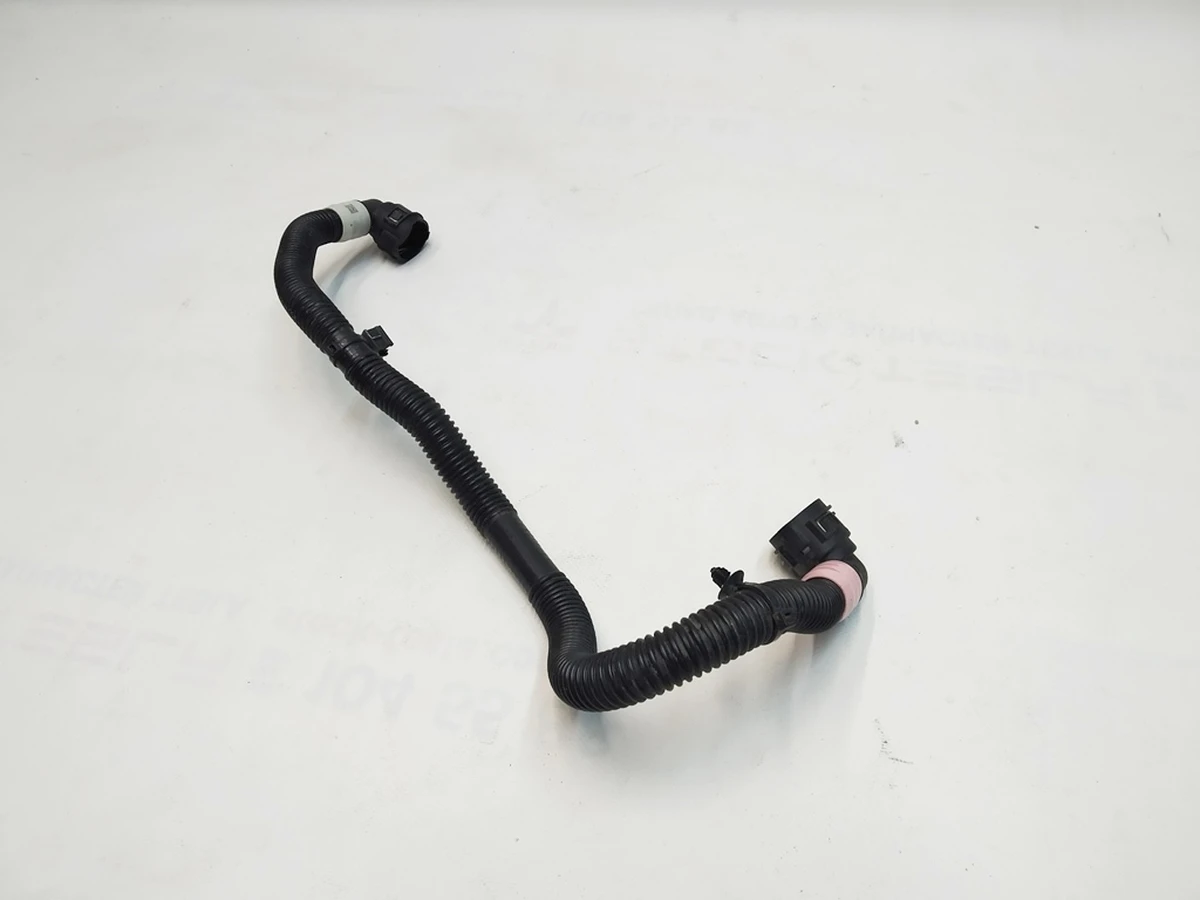 13 Hose - front drive unit inverter to oil cooler Tesla Model 3, Model Y 1504722-00-C