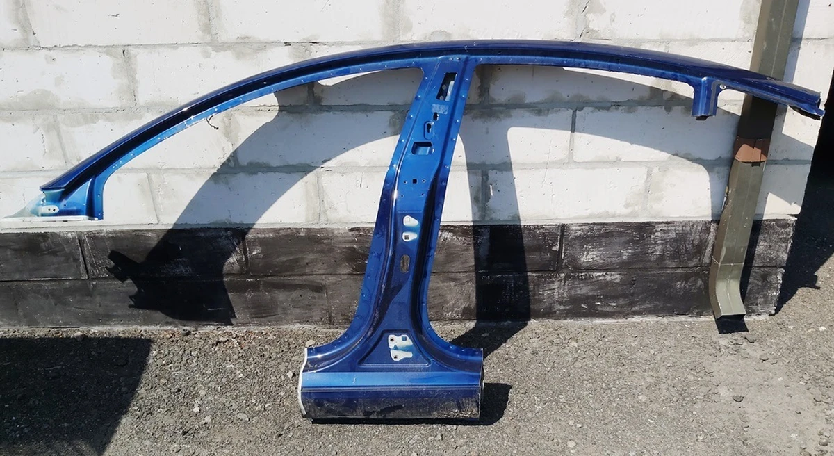 M3 ASY, B PLR BODY SIDE OTR LH PPSB в сборе Tesla model 3 1504887-S0-A