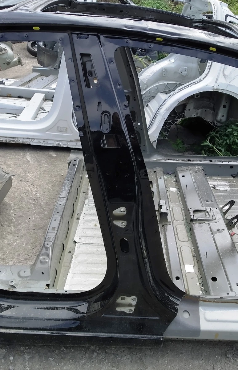 3 M3 ASY, B PLR BODY SIDE OTR RH Tesla model 3 1504888-S0-A