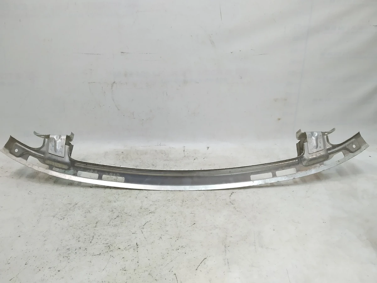 3 Гребінець переднього бампера метал шабля Tesla Model Y 1505433-00-A