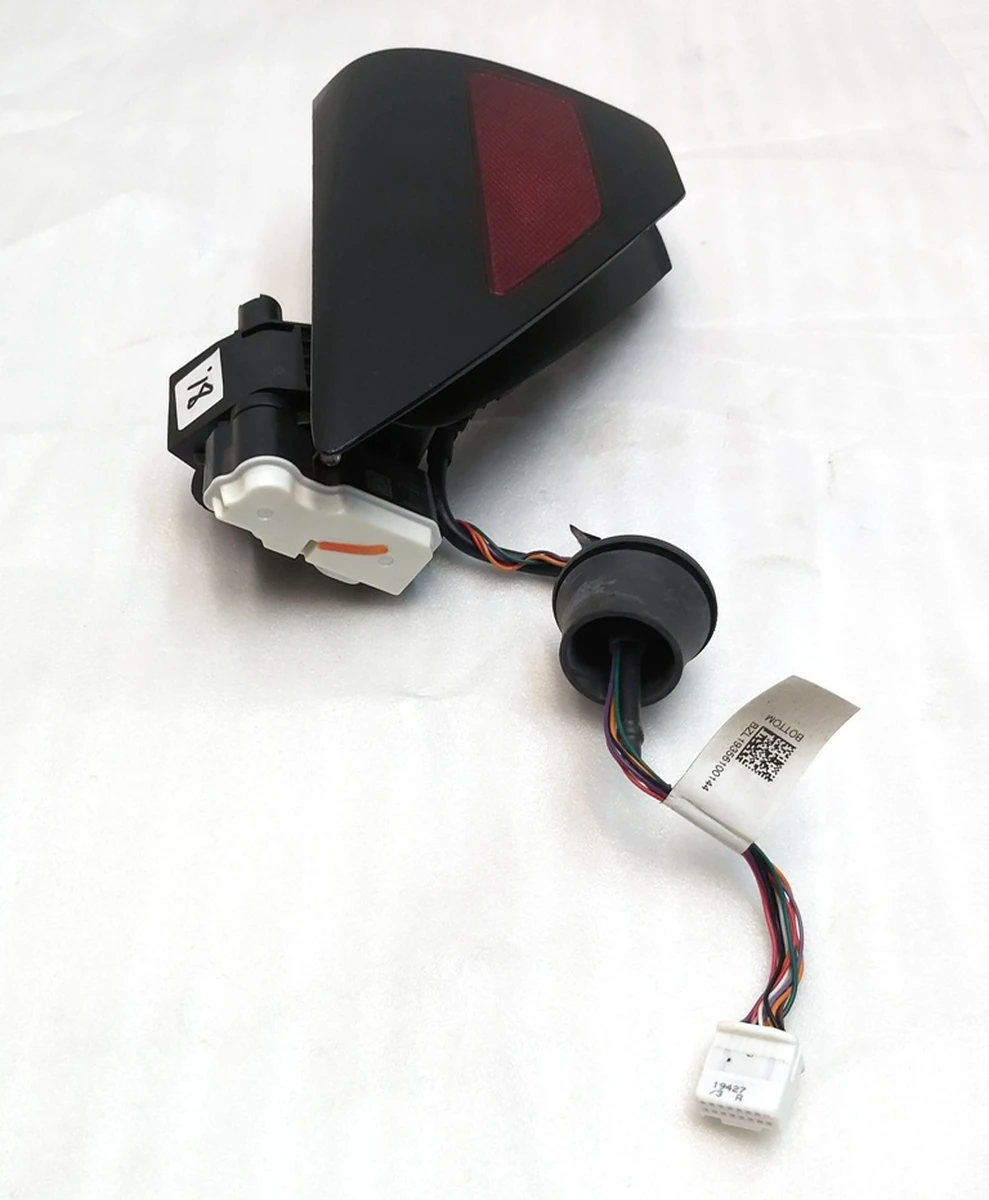 2 CHARGE PORT DOOR,M3/Y,NA Tesla mode 3, model Y 1505513-00-A