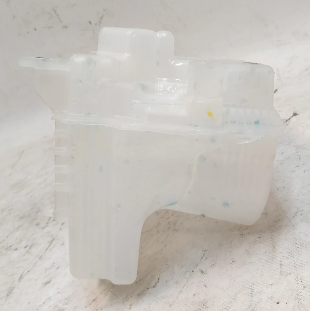 3 Расширительный бачок охлаждающей жидкости с датчиком в сборе Tesla Model Y 1606364-00-A