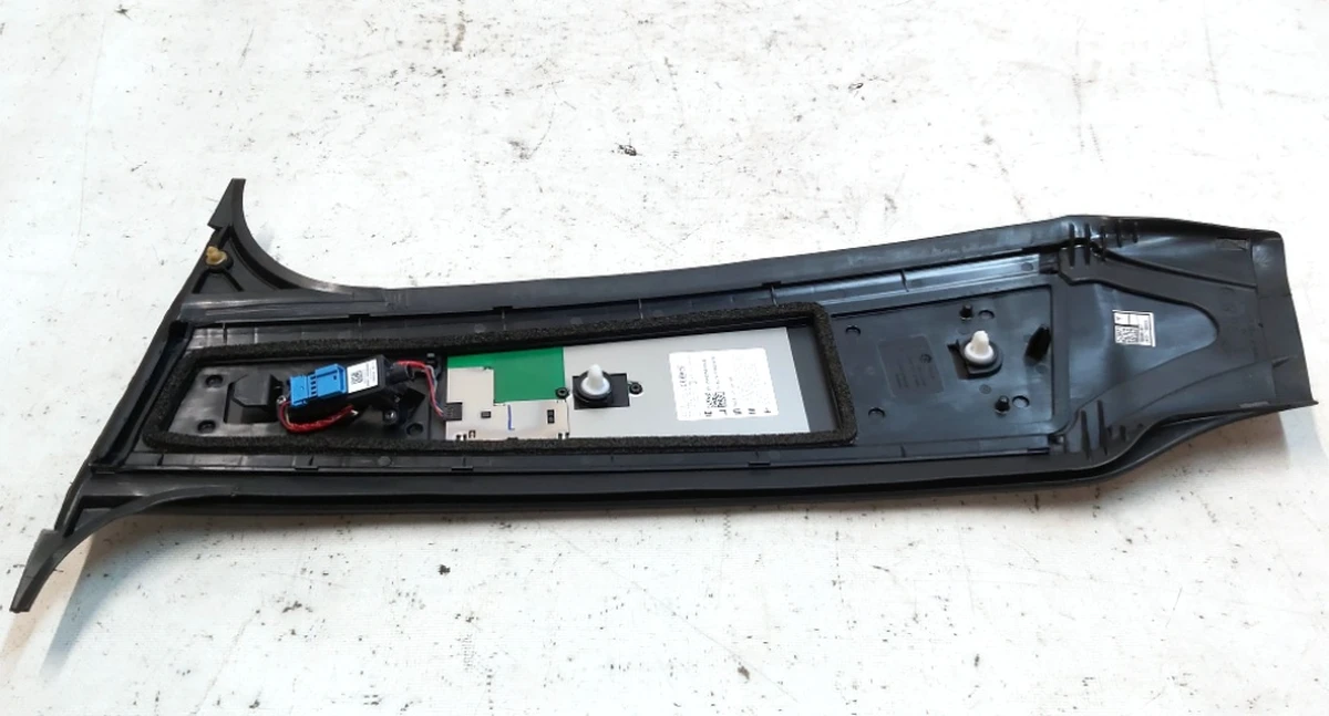 6 ASY - B-PILLAR APPLIQUE - LH Tesla model Y 1506885-00-D