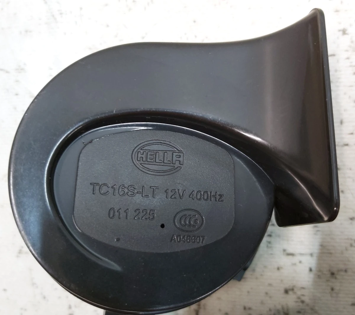 7 Horn Assembly complete with mount Tesla model 3, model Y (1486943-00-A) 1507242-00-B