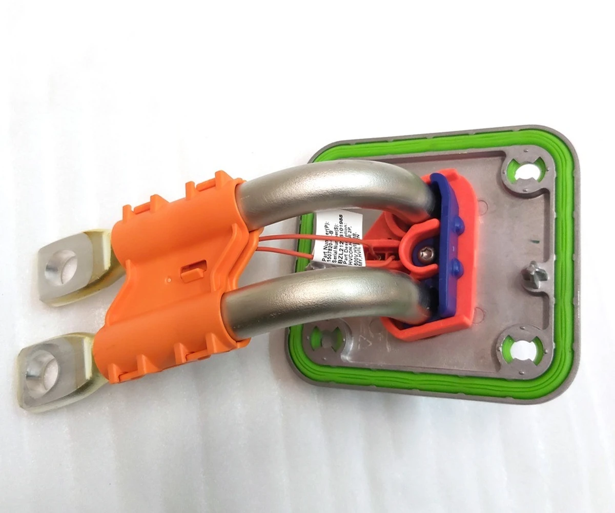 Роз'єм високовольтний порту зарядки основної батареї HVCON HDR 2P 600V HVIL BB REV04 Tesla model 3, model Y 1507802-00-B