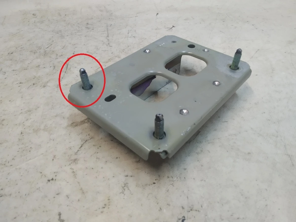 1 MY ASY-PLATE-MY BUMPER MTG RR LH SVC E-COATED damaged Tesla model Y 1507955-S0-A