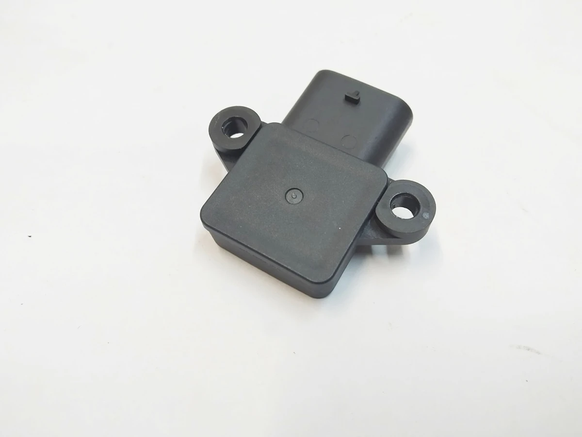 3 Датчик Холла двері передньої, задньої лівої Tesla Model 3, Model Y 1510113-00-A