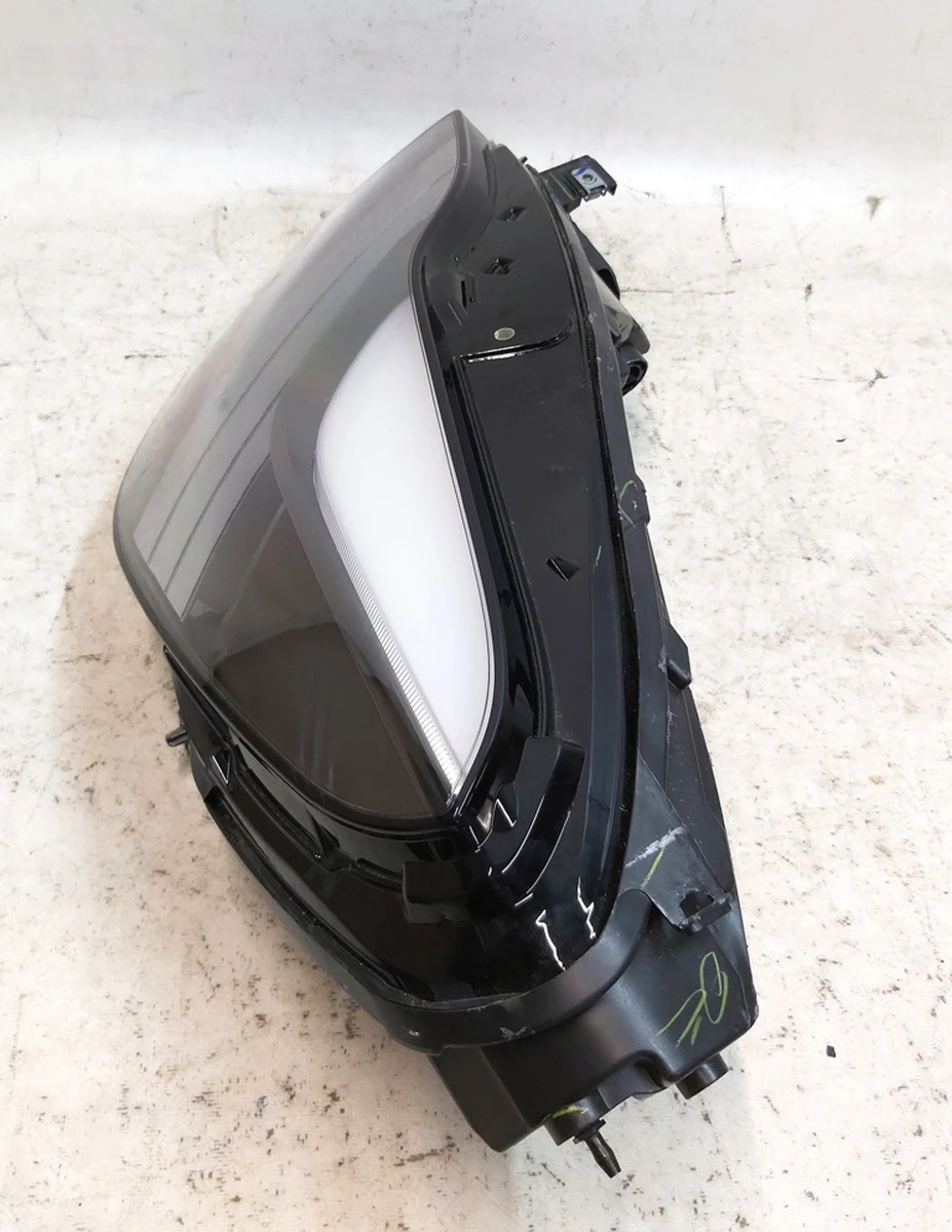 1 Фара головна ліва UP LEVEL (USA) дрібні подряпини Tesla model 3, model Y 1514952-00-E