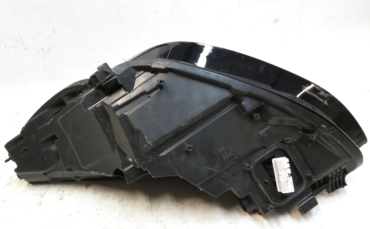 2 Фара главная правая UP LEVEL GLOBAL без блока управления с повреждением  Tesla model 3, model Y 1077372-00-K