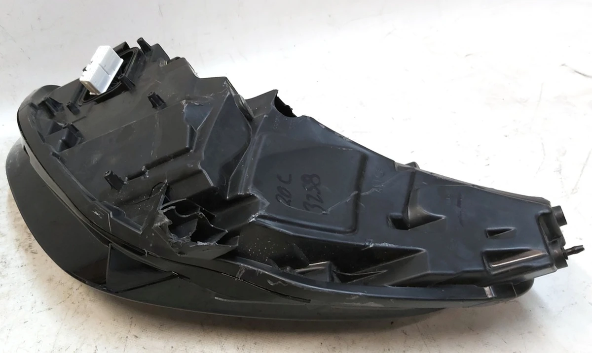 2 Фара главная правая UP LEVEL GLOBAL без блока управления с повреждением  Tesla model 3, model Y 1077372-00-K