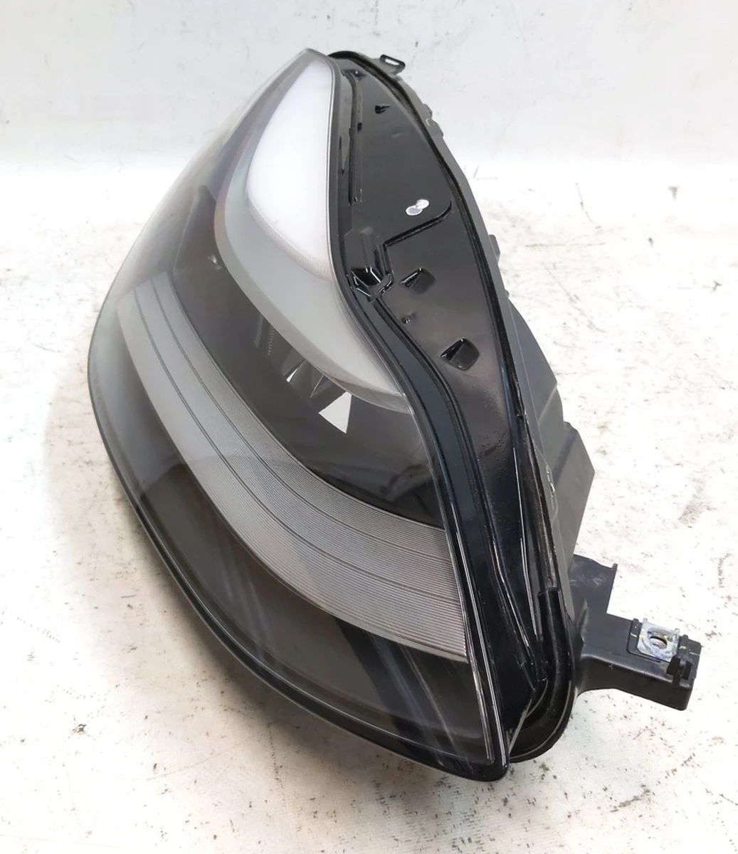 2 HD/LP ASY, SAE UP-LEVEL, RH small scratches Tesla Model 3, Model Y 1514953-00-C