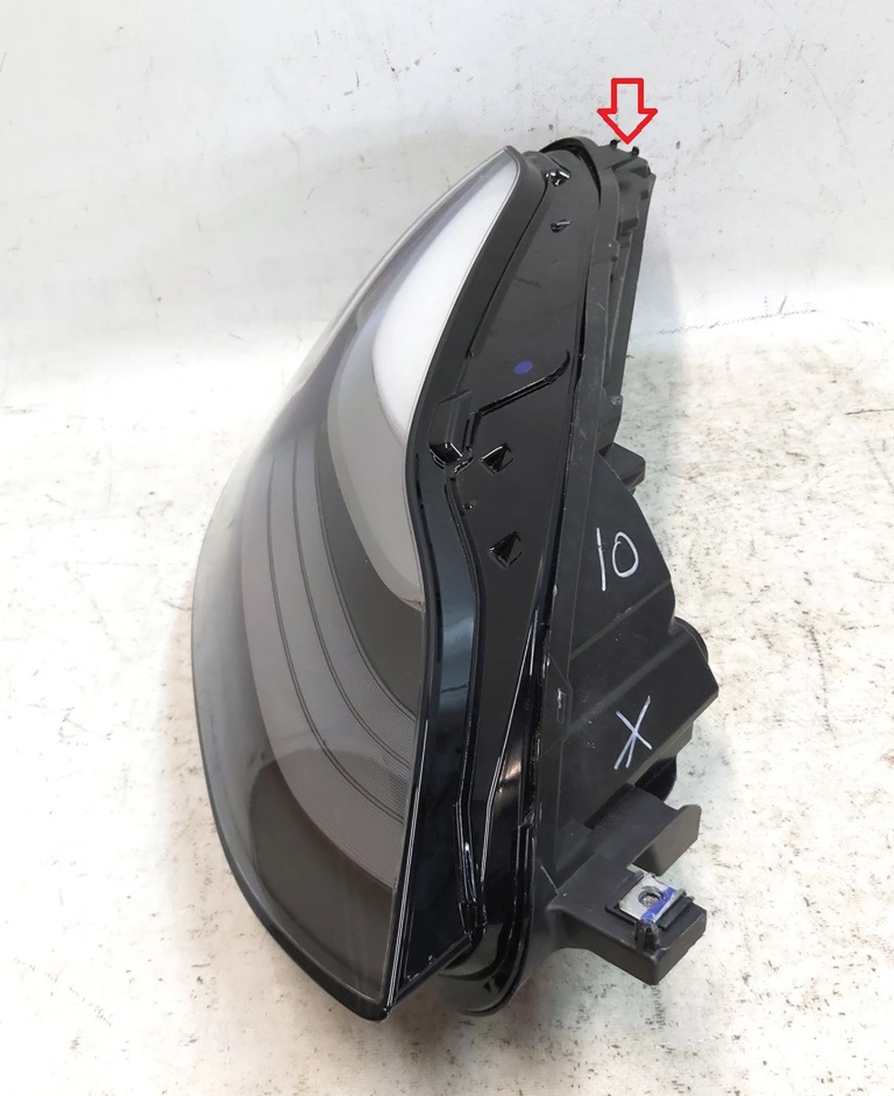 2 Фара главная правая UP LEVEL (USA) с повреждением, не работает Tesla Model 3, Model Y 1514953-00-C